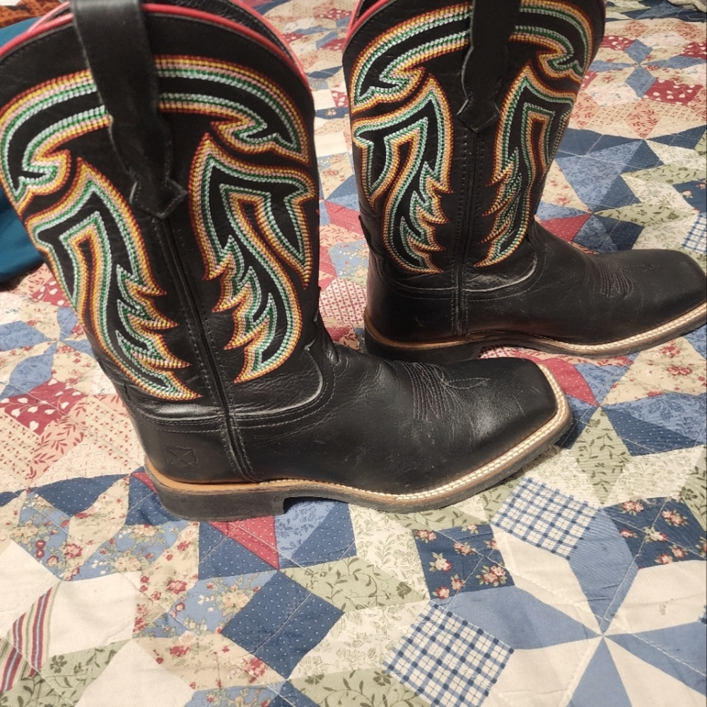 Women's Twisted X